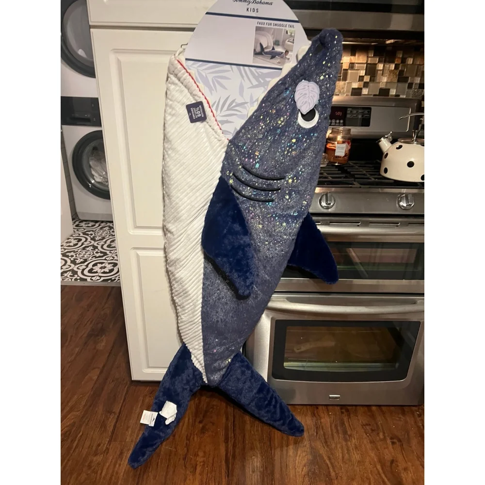 NWT Tommy Bahama Shark Faux Fur Snuggle Tail Blanket
